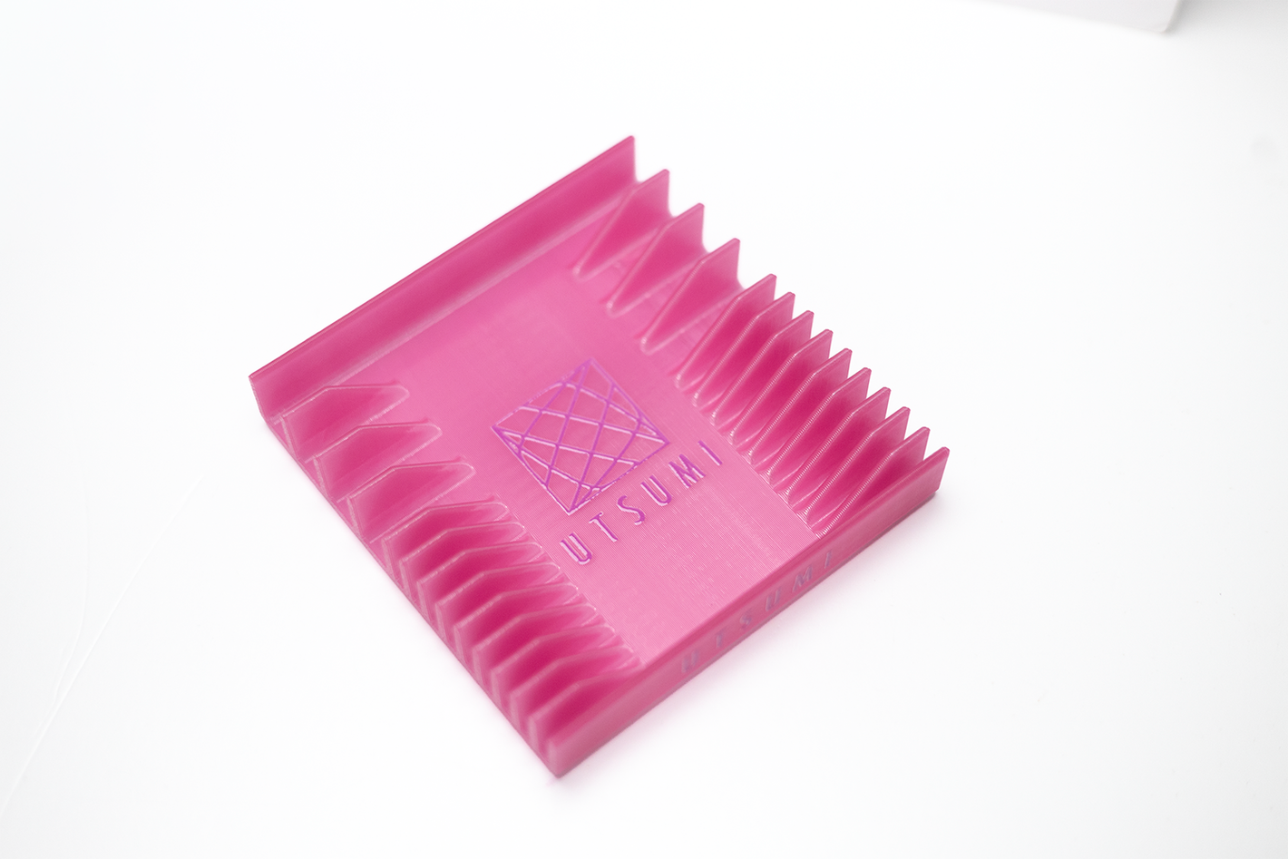 COMB/SHEAR STAND
